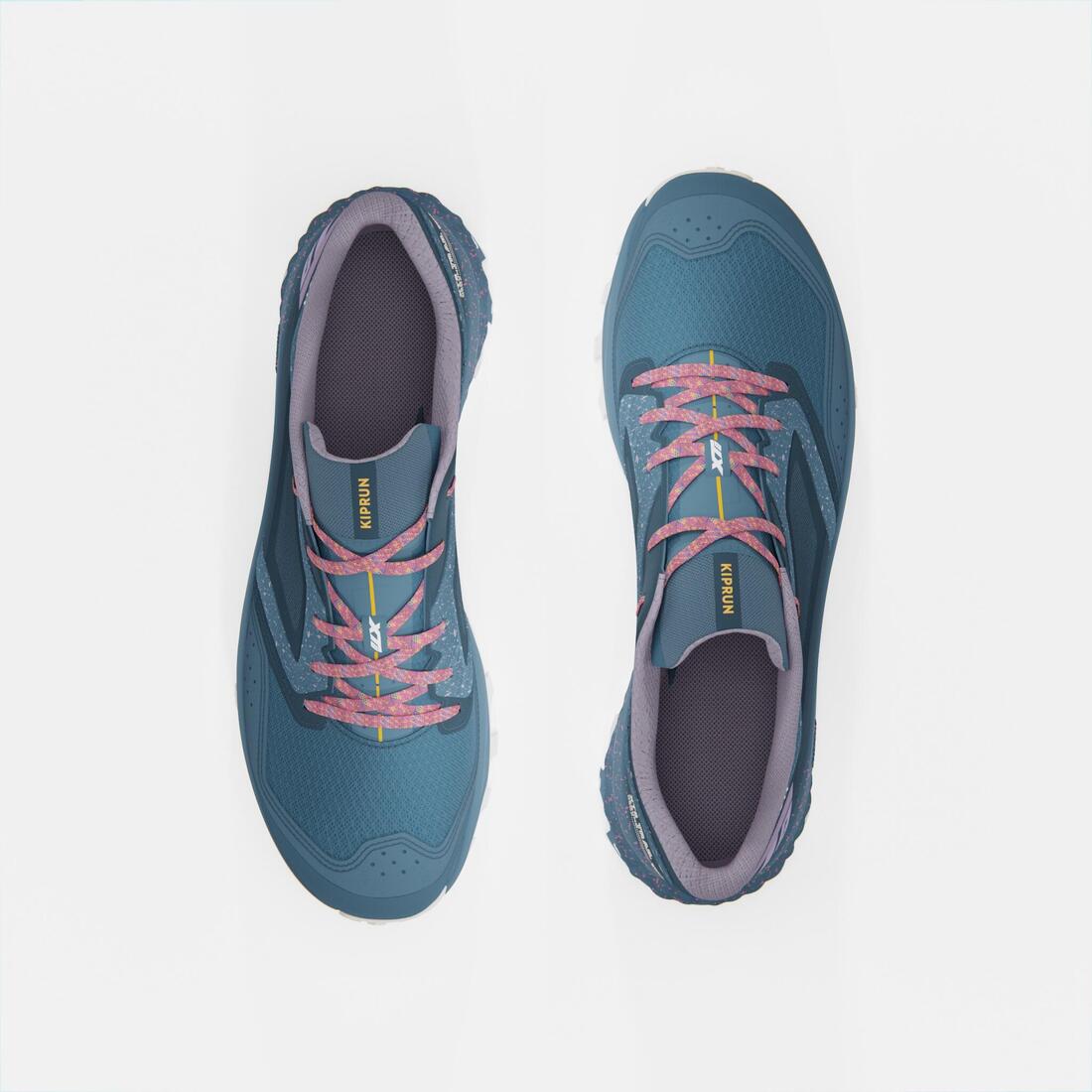 Tenis de trail running azul turquesa para mujer XT8 - Image 9