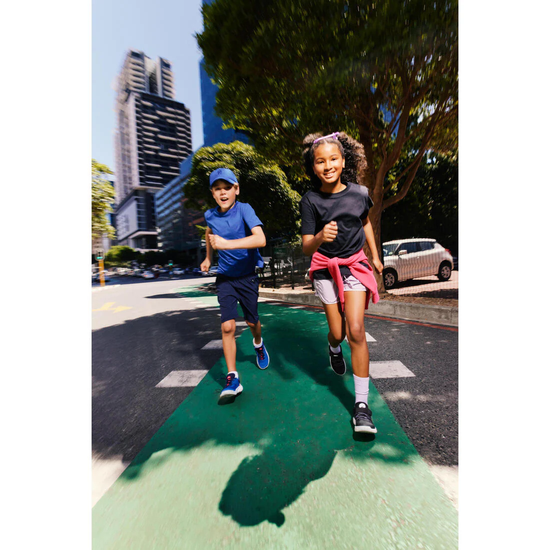 Tenis deportivos ligeros con agujetas azul con para niños Playful Fast - Image 15