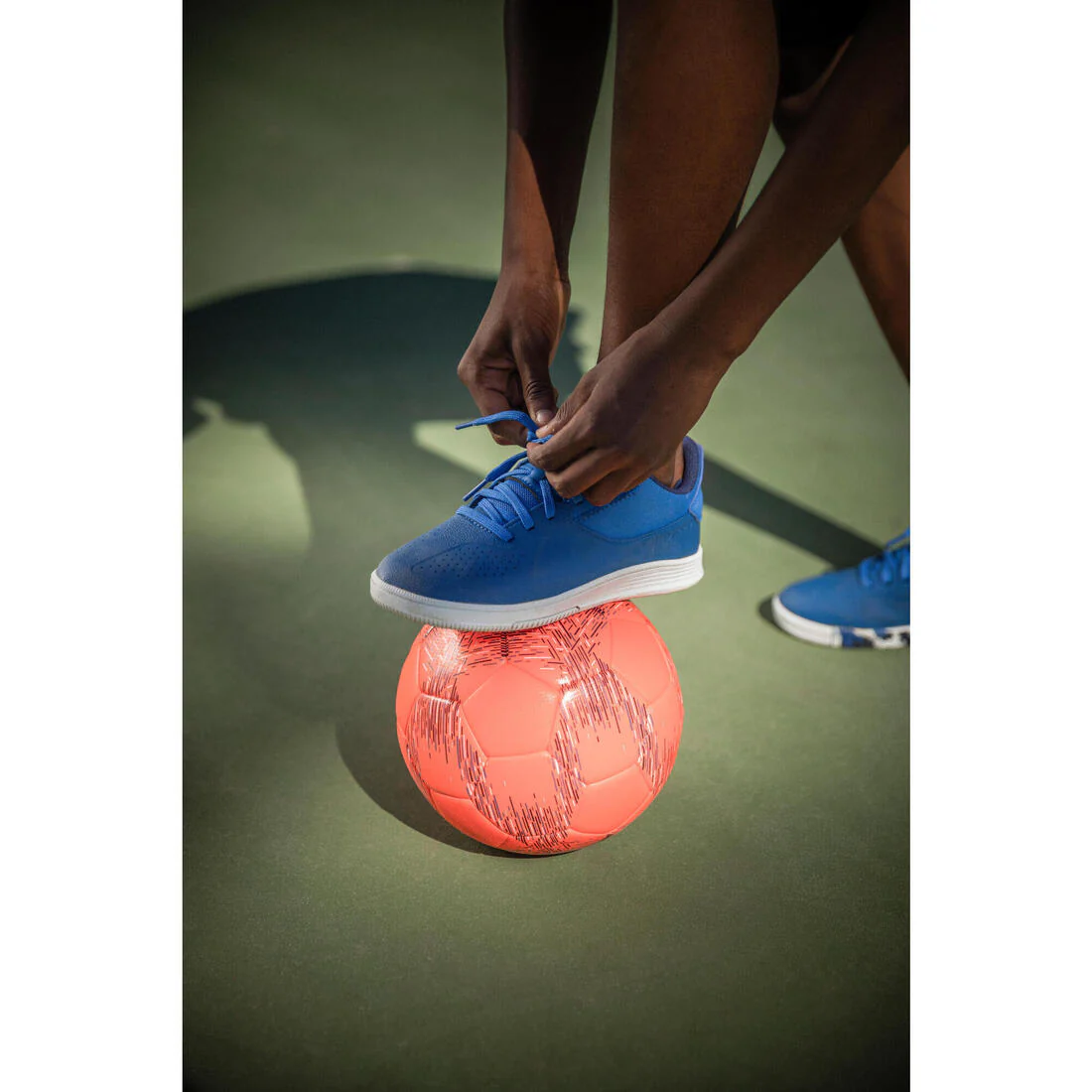 Tenis niños BARRIO Futbol Street JR Azul - Image 10