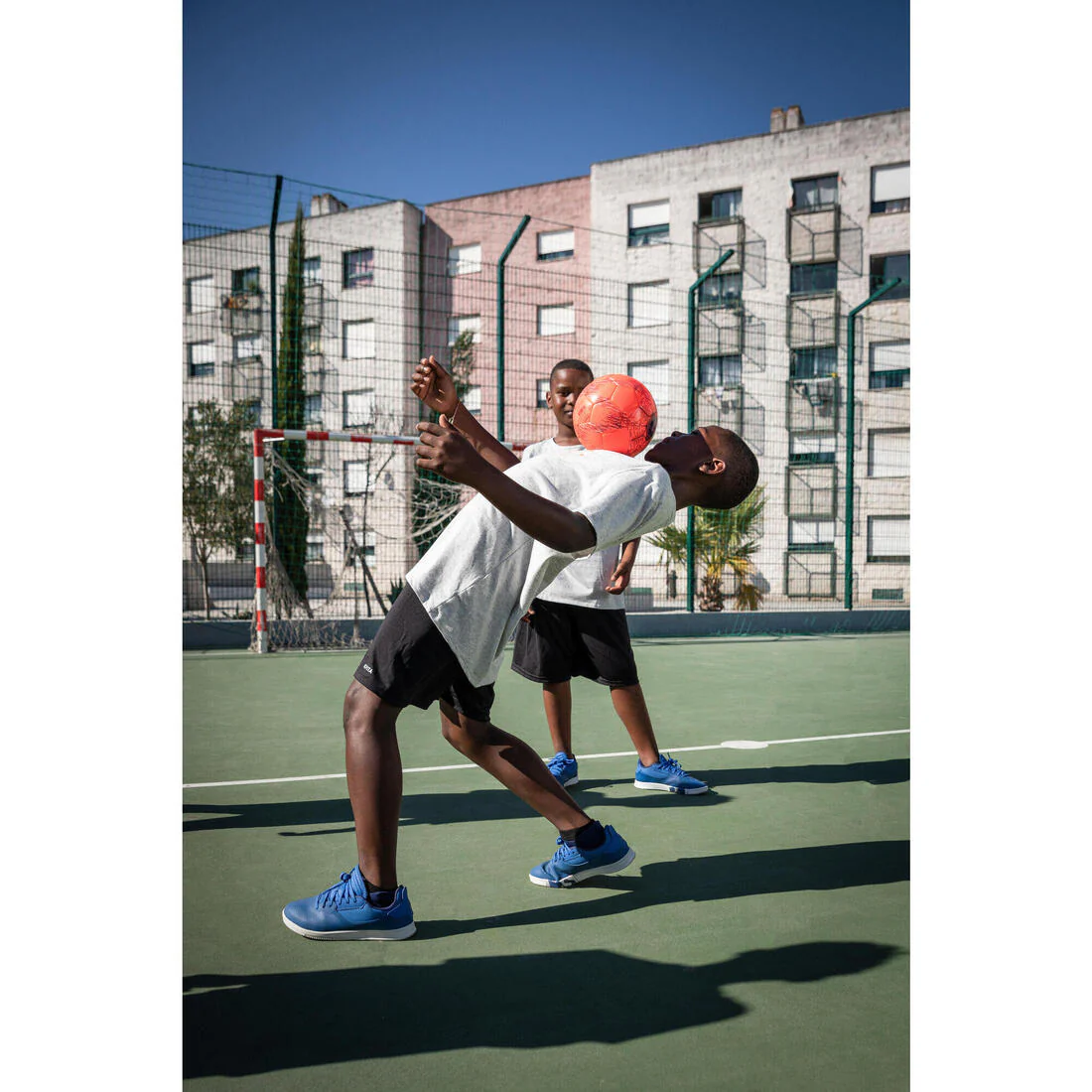 Tenis niños BARRIO Futbol Street JR Azul - Image 9