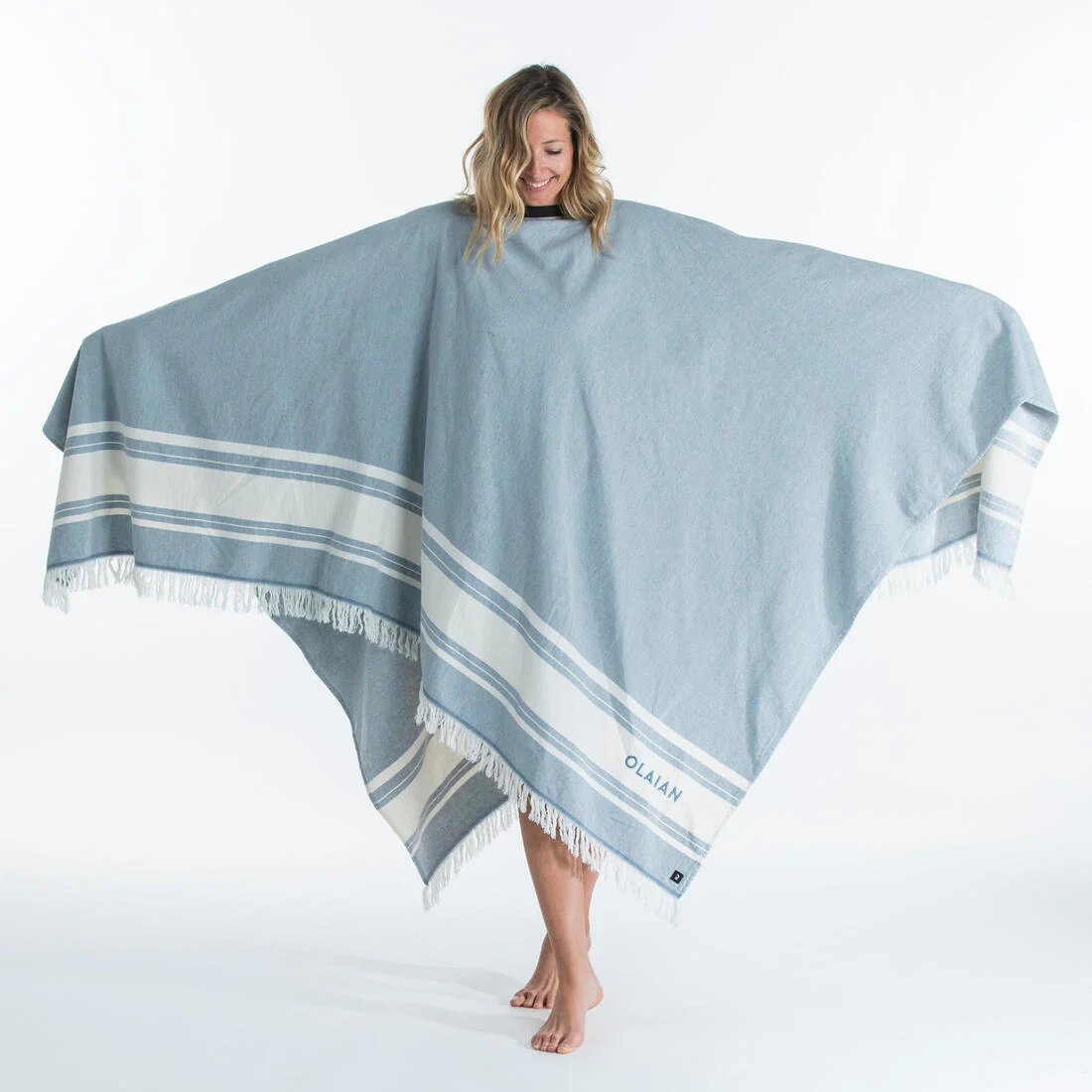 Toalla Playa-Poncho Gris-Azul 190 x 190 cm - Image 15
