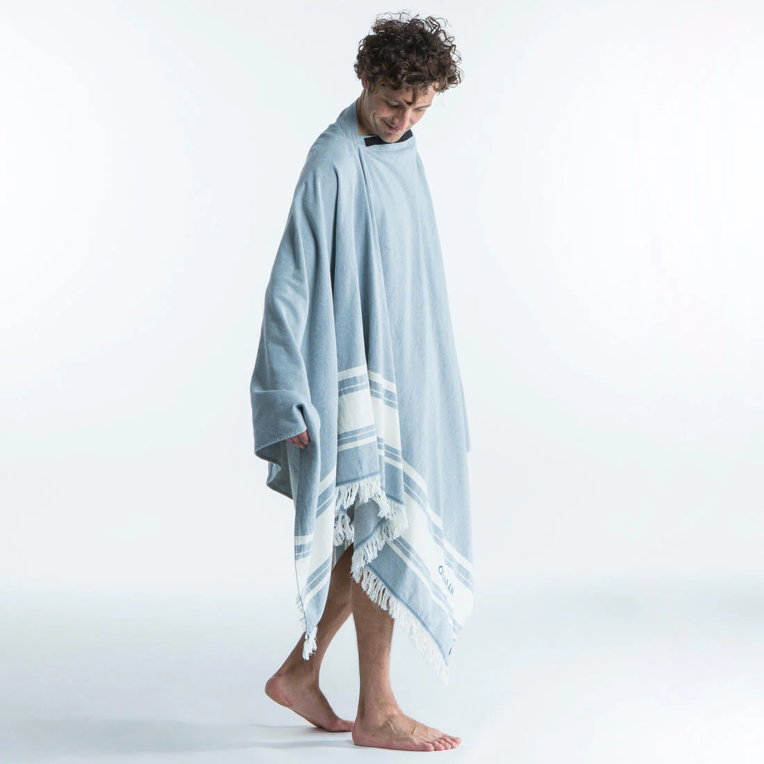 Toalla Playa-Poncho Gris-Azul 190 x 190 cm - Image 8
