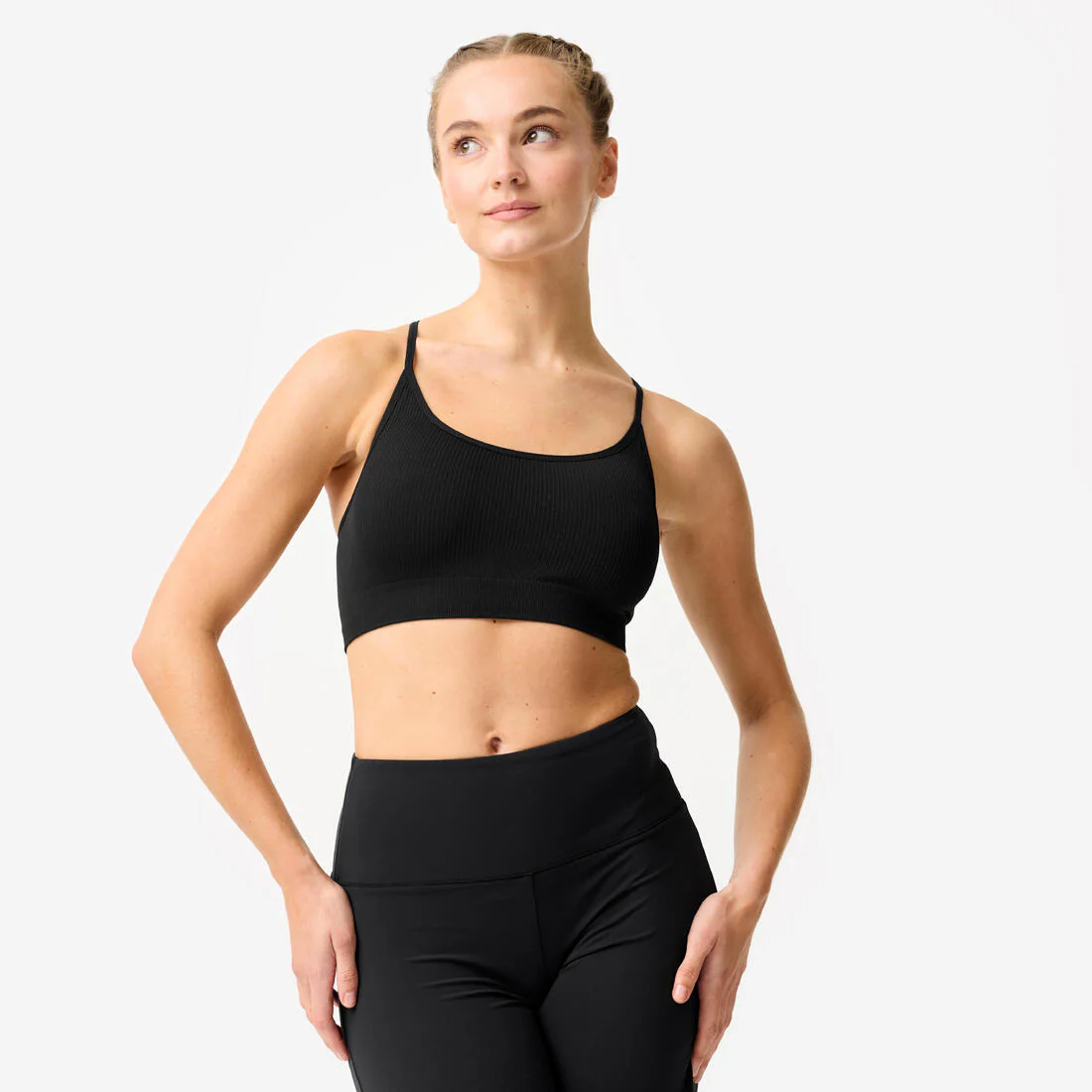 Top deportivo tipo bralette acanalado negro para mujer