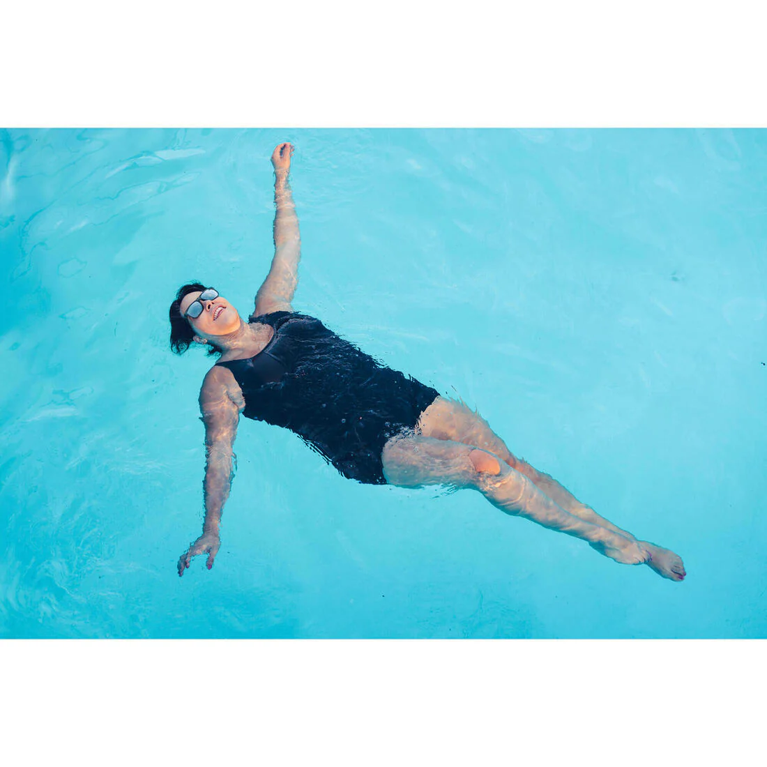 Traje de baño de natación tipo short azul marino para mujer Dova - Image 18