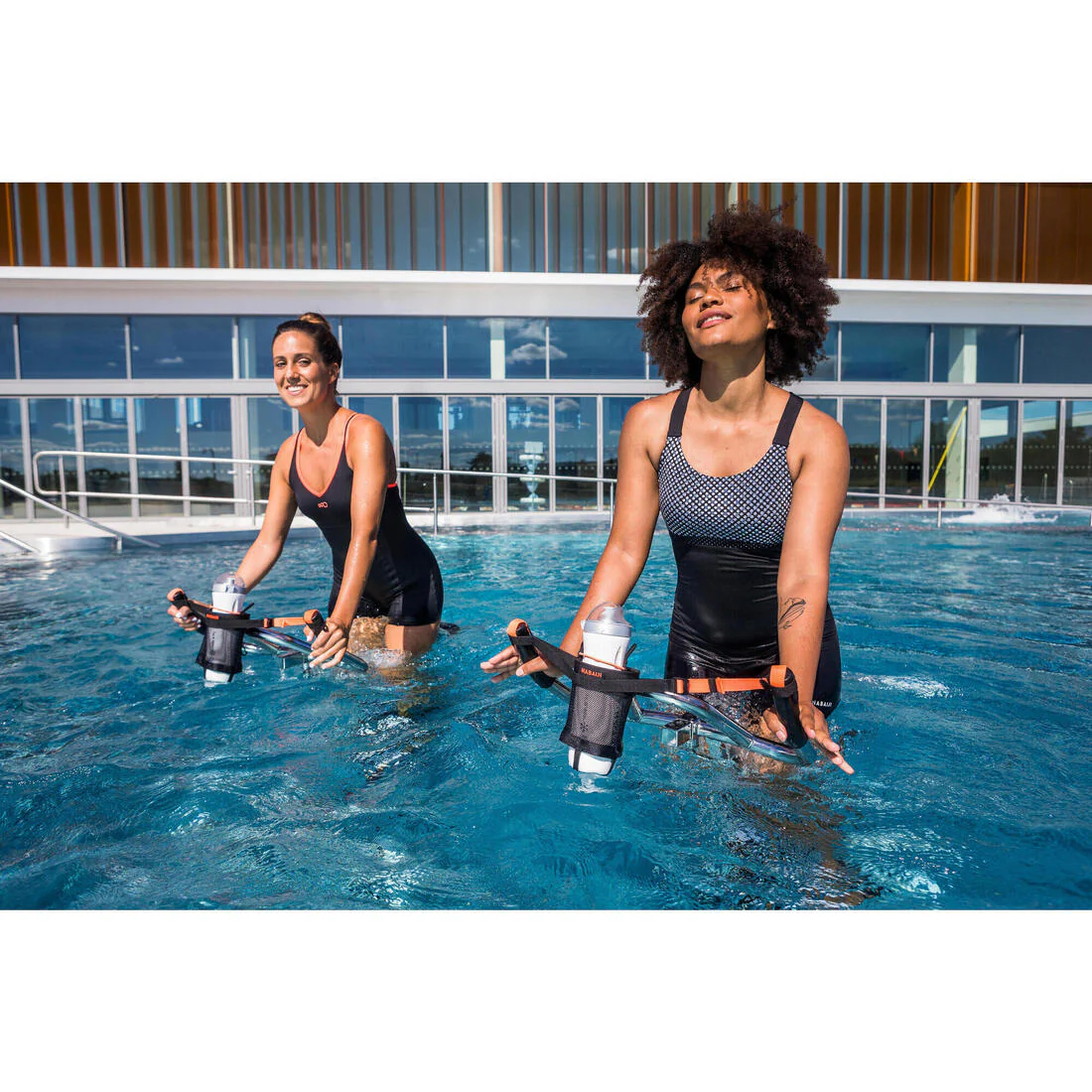 Traje de baño de natación tipo short negro con gris para mujer Elea - Image 7