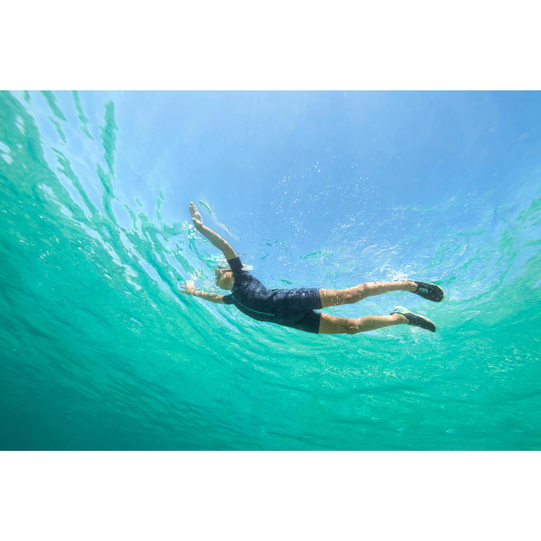 Traje de snorkel de neopreno de 2 mm azul marino para niños 100 - Image 10