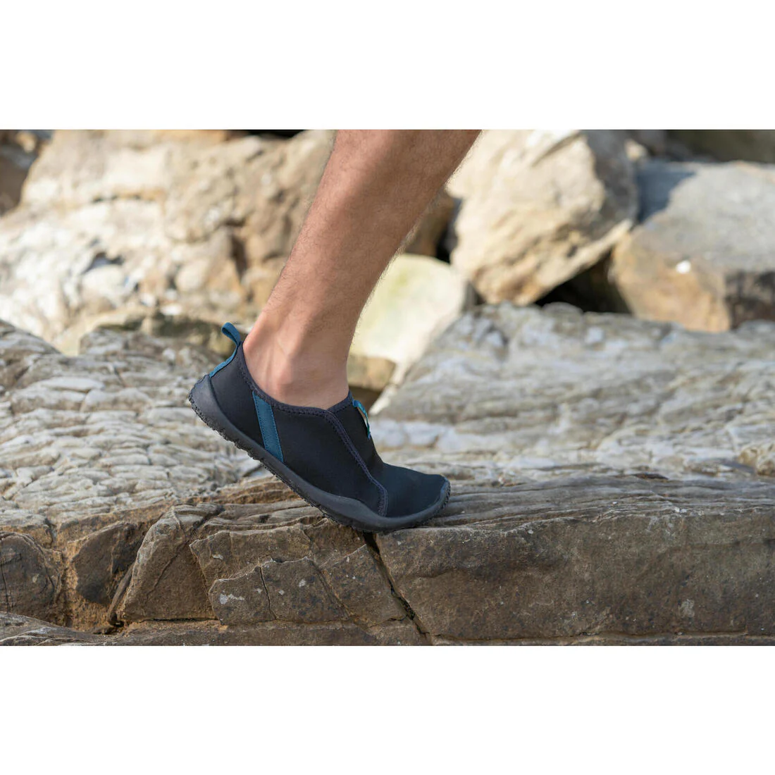 Zapatos acuáticos con elásticos negros para adulto Subea 120 - Image 47