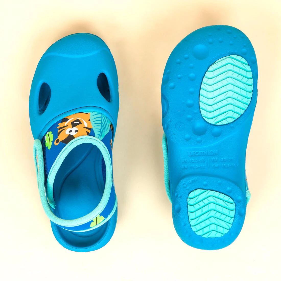 Zuecos para alberca azules con tigre para niños Clog 500 - Image 6
